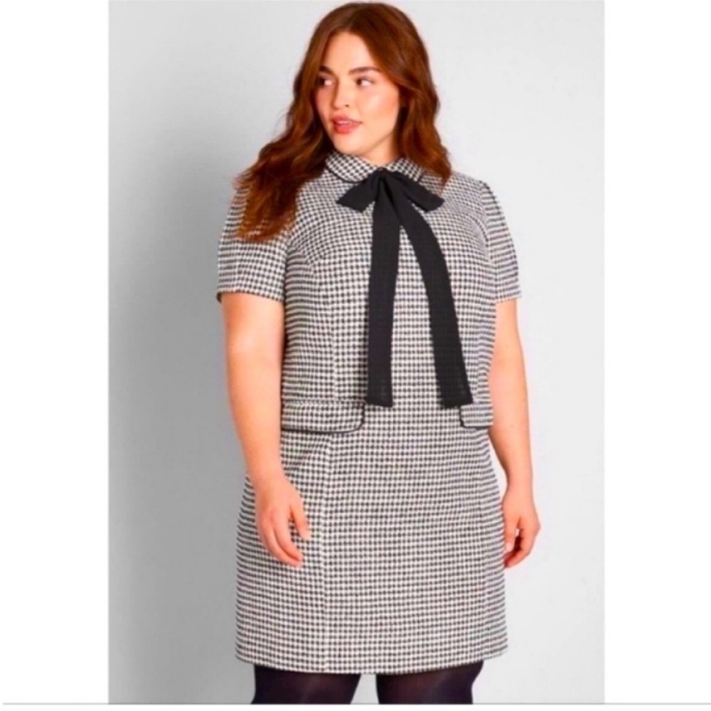 Modcloth Tie Neck Tweed Mini Dress Size 1X